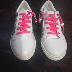Stylish White and Pink Girl’s Sneakers Size 2